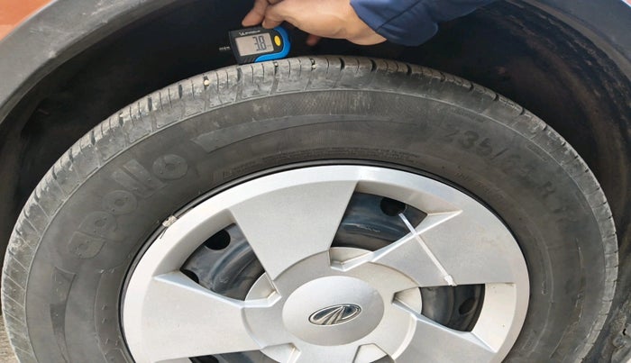 2017 Mahindra XUV500 W6, Diesel, Manual, 72,155 km, tyre