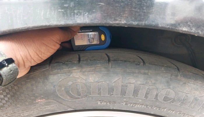 2017 Hyundai Verna 1.6 VTVT SX, Petrol, Manual, 63,065 km, tyre