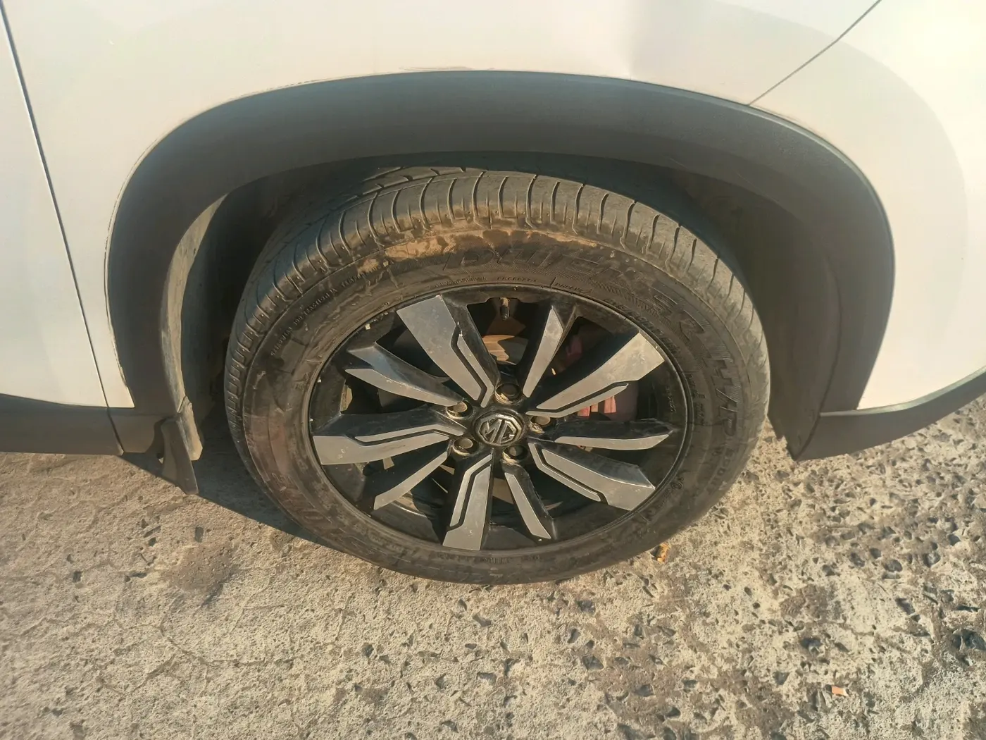 2019 MG HECTOR SMART 1.5 DCT PETROL, Petrol, Automatic, 96,531 km, tyre