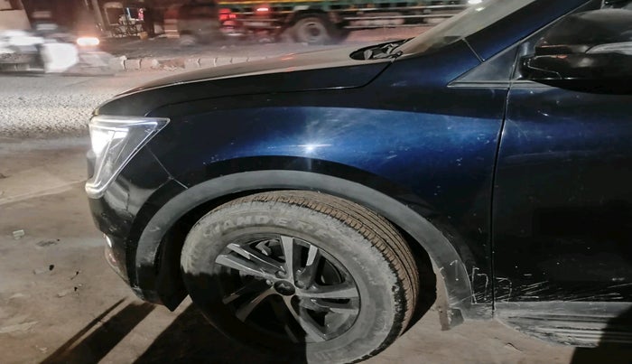 2022 Mahindra XUV700 AX 5 P MT 7 STR, Petrol, Manual, 26,271 km, tyre