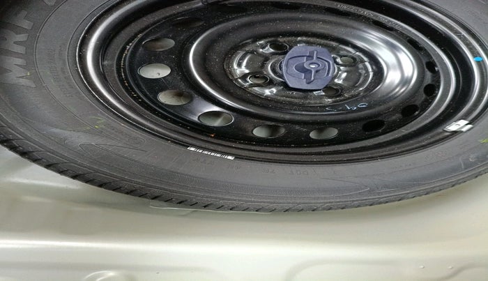 2021 Maruti New Wagon-R ZXI 1.2, Petrol, Manual, 38,776 km, tyre