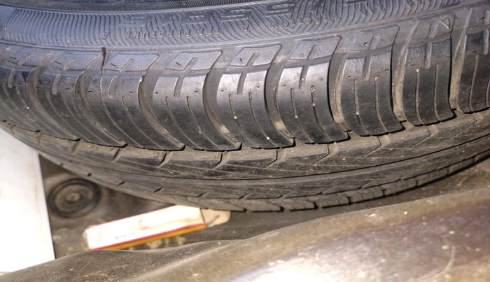 2016 Skoda Superb STYLE 1.8 TSI AT, Petrol, Automatic, 89,376 km, tyre