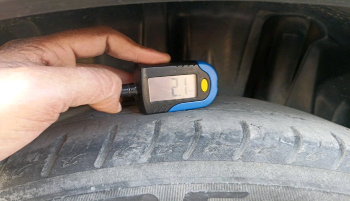 2018 Maruti S Cross ALPHA 1.3, Diesel, Manual, 85,424 km, tyre