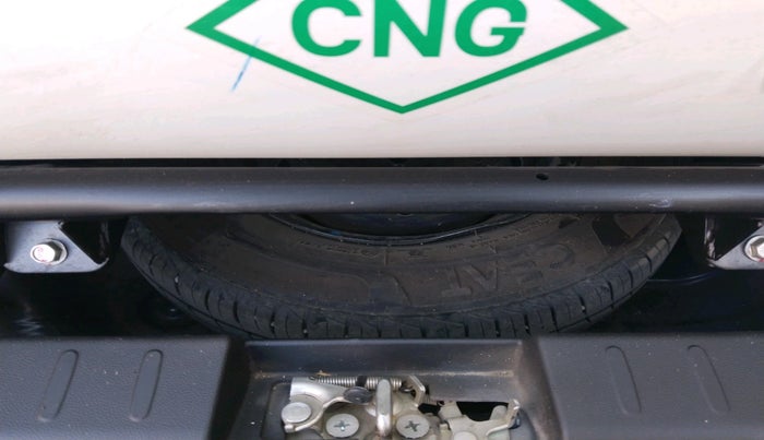 2023 Maruti Alto LXI OPT CNG, Petrol, Manual, 64,647 km, tyre