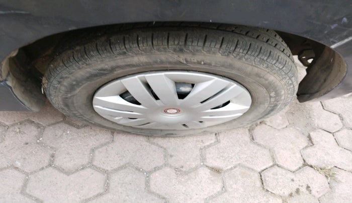 2023 Maruti Alto LXI OPT CNG, Petrol, Manual, 64,647 km, tyre