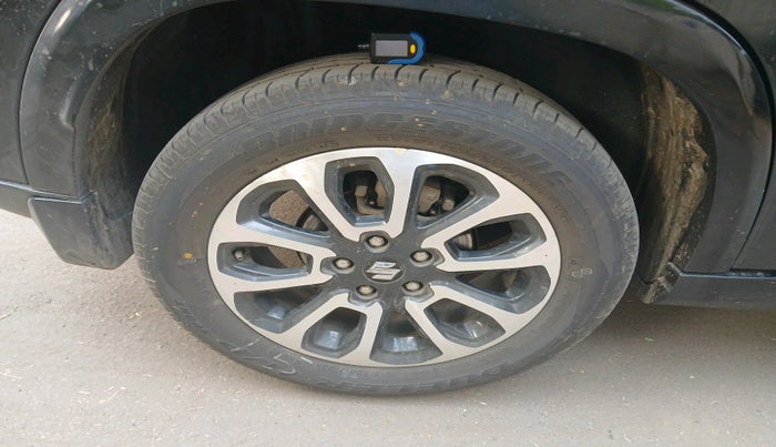 2024 Maruti Grand Vitara ZETA CNG, Petrol, Manual, 91,268 km, tyre