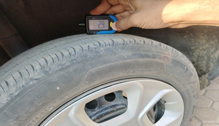 2023 Maruti S PRESSO VXI, Petrol, Manual, 30,263 km, tyre