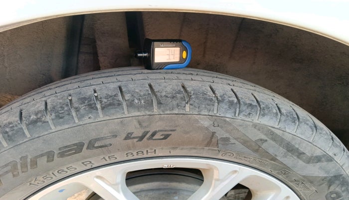 2021 Maruti Swift ZXI AMT, Petrol, Automatic, 44,649 km, tyre