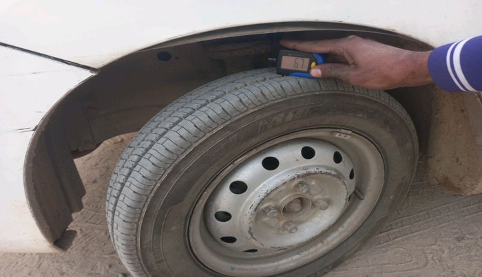 2016 Maruti Wagon R 1.0 LXI CNG, Petrol, Manual, 1,82,352 km, tyre