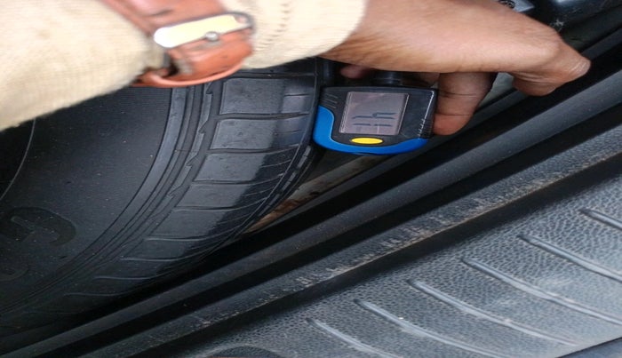 2015 Hyundai Creta SX 1.6 DIESEL, Diesel, Manual, 1,06,693 km, tyre