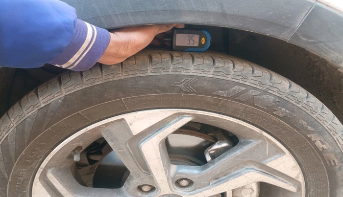 2019 Hyundai Creta SX (O) EXECUTIVE 1.6 PETROL, Petrol, Manual, 2,64,740 km, tyre