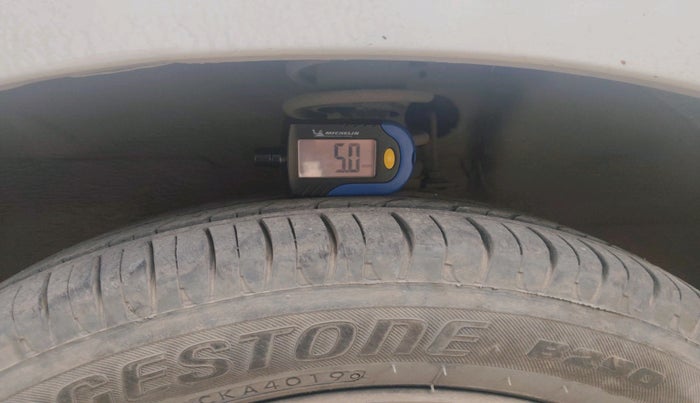 2011 Maruti Alto K10 VXI, Petrol, Manual, 1,35,072 km, tyre