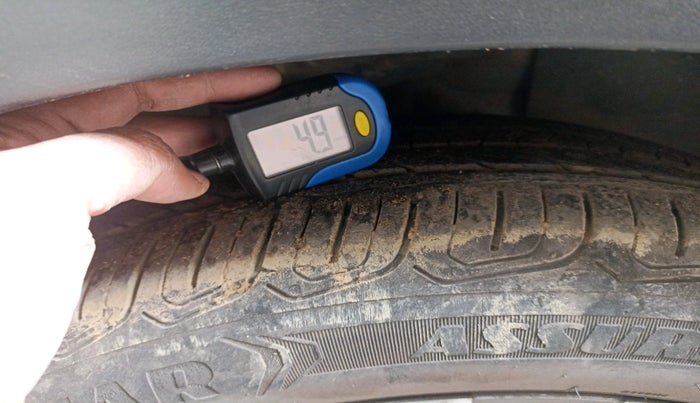 2022 Volkswagen TAIGUN TOPLINE 1.0 TSI MT, Petrol, Manual, 13,908 km, tyre