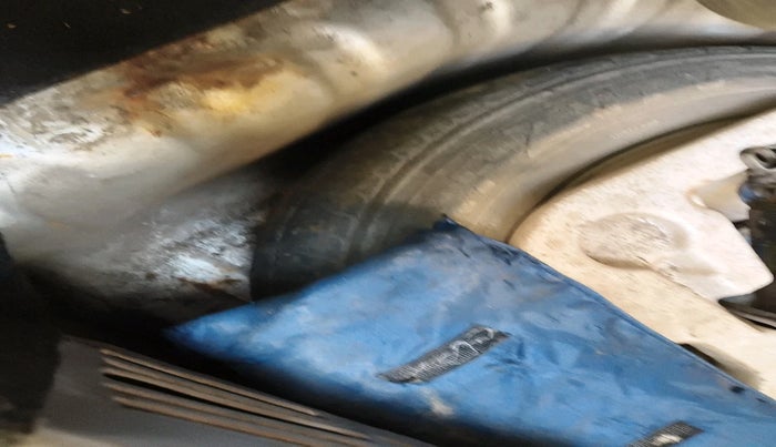 2016 Nissan Micra Active XV, Petrol, Manual, 51,834 km, tyre