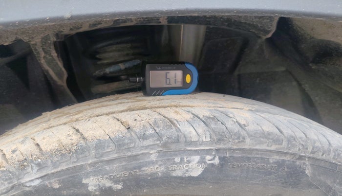 2023 Renault Kiger RXE MT, Petrol, Manual, 20,889 km, tyre