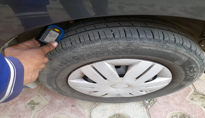 2023 Maruti Alto LXI O, Petrol, Manual, 27,523 km, tyre