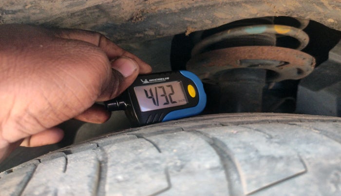 2019 Ford Ecosport TITANIUM + 1.5L DIESEL, Diesel, Manual, 70,004 km, tyre