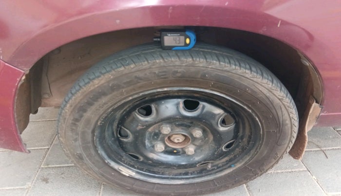 2012 Maruti Alto K10 VXI, Petrol, Manual, 55,720 km, tyre