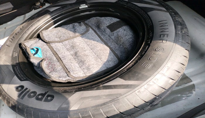 2021 Hyundai Creta SX (O) AT 1.5 DIESEL, Diesel, Automatic, 1,11,041 km, tyre