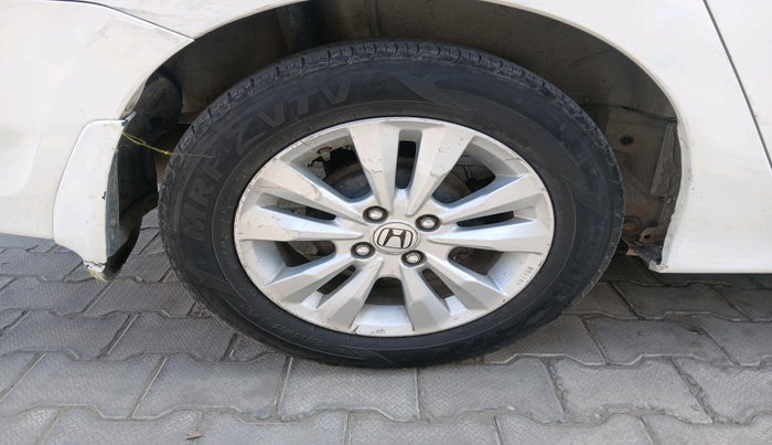 2013 Honda City 1.5L I-VTEC V MT, Petrol, Manual, 24,580 km, tyre