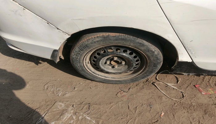 2015 Honda City 1.5L I-DTEC V, Diesel, Manual, 1,48,089 km, tyre