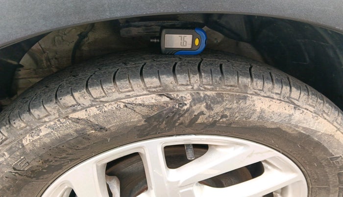 2022 Mahindra XUV300 W8 1.5 DIESEL, Diesel, Manual, 13,637 km, tyre