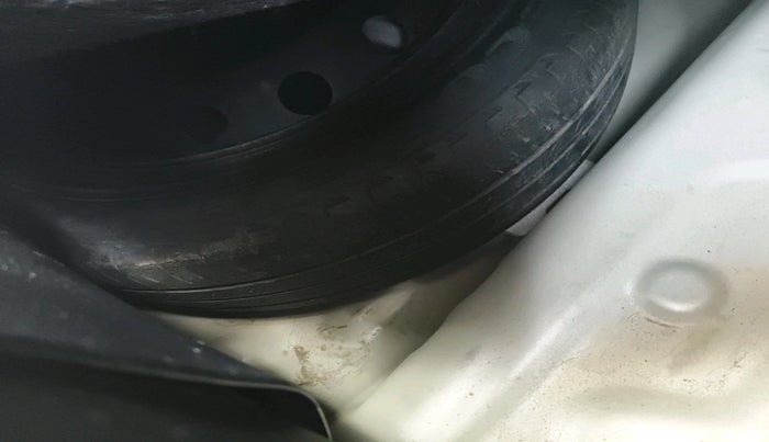 2020 Maruti IGNIS DELTA 1.2, Petrol, Manual, 1,26,175 km, tyre