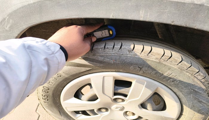 2016 Renault Kwid RXT 0.8, Petrol, Manual, 1,03,041 km, tyre