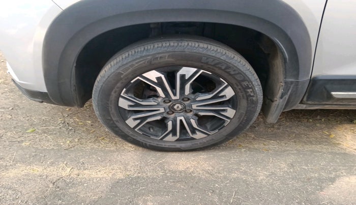 2022 Renault Kiger RXZ MT, Petrol, Manual, 39,909 km, tyre