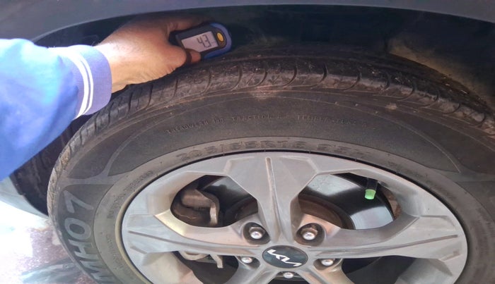 2024 KIA SELTOS HTK Plus 1.5 Diesel MT, Diesel, Manual, 23,442 km, tyre