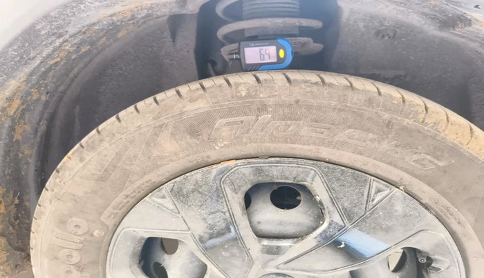 2022 Tata PUNCH ADVENTURE AMT, Petrol, Automatic, 2,473 km, tyre