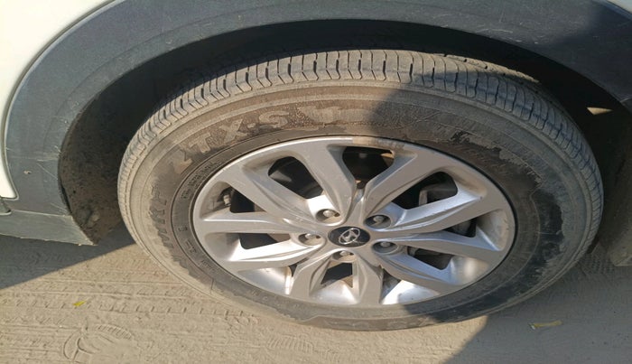 2019 Hyundai Creta S 1.4 DIESEL, Diesel, Manual, 1,41,644 km, tyre