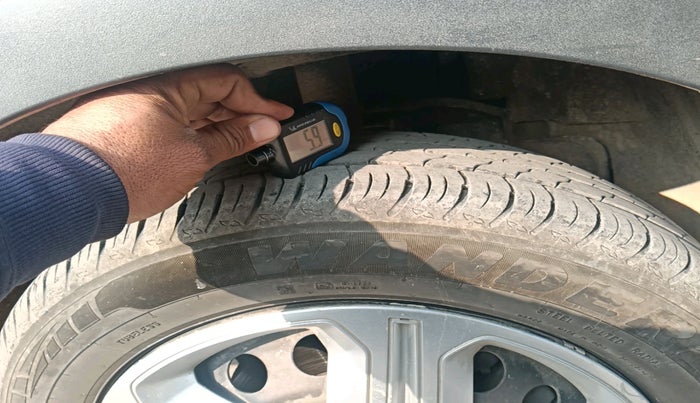 2020 Tata NEXON XM PETROL, Petrol, Manual, 77,433 km, tyre