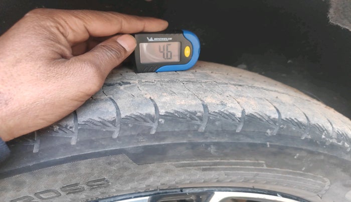 2020 Mahindra MARAZZO M 6 + 7 STR, Diesel, Manual, 1,19,677 km, tyre