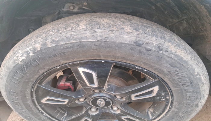 2012 Mahindra XUV500 W8, Diesel, Manual, 1,45,683 km, tyre