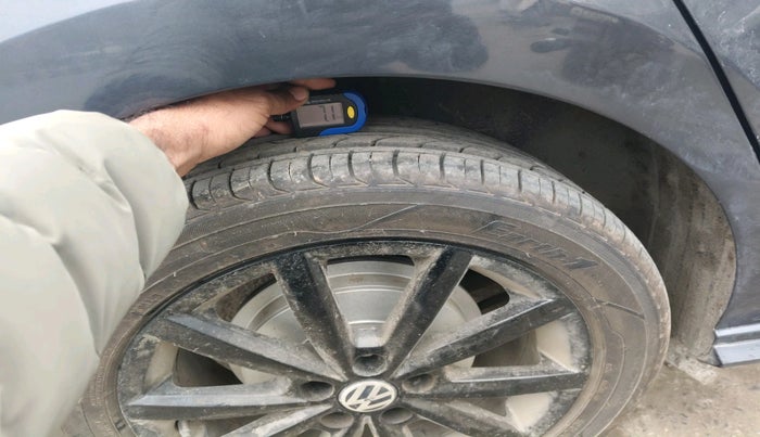 2021 Volkswagen Vento HIGHLINE PLUS 1.0L TSI AT, Petrol, Automatic, 45,224 km, tyre