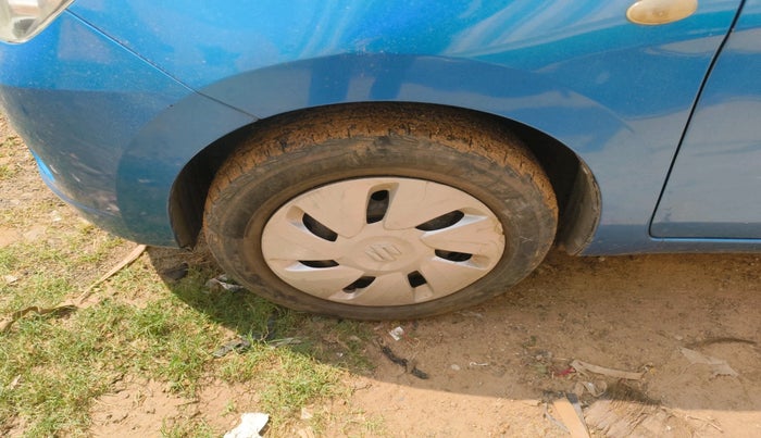 2014 Maruti Celerio VXI AMT, Petrol, Automatic, 91,920 km, tyre