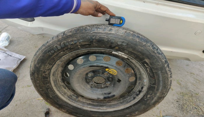 2018 Maruti Ciaz ALPHA 1.4 PETROL, Petrol, Manual, 1,06,042 km, tyre