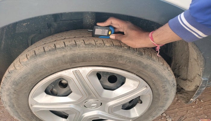 2023 Tata NEXON XM PLUS SUNROOF PETROL, Petrol, Manual, 40,126 km, tyre