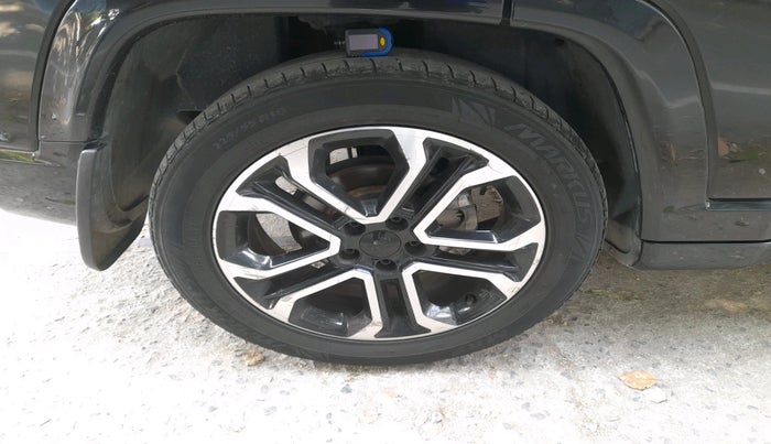 2022 Jeep Compass MODEL S (O) 1.4 PETROL DCT, Petrol, Automatic, 56,094 km, tyre