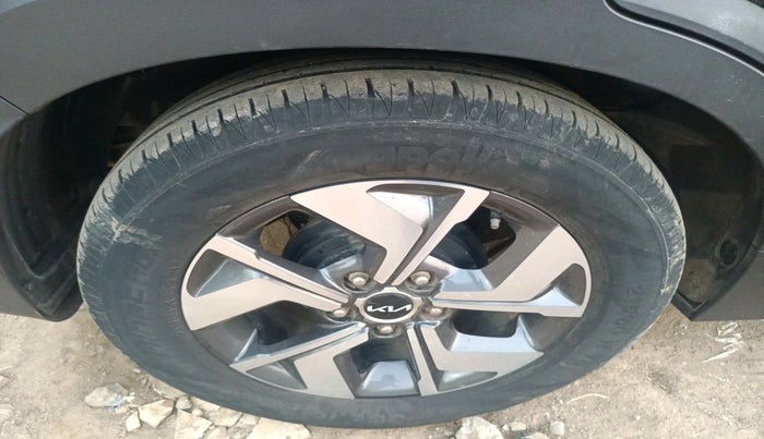 2021 KIA SONET HTX 1.0 IMT, Petrol, Manual, 63,706 km, tyre