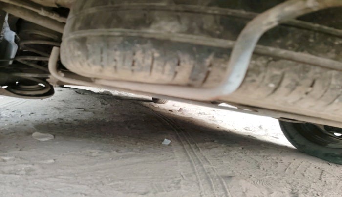 2017 Maruti Ertiga VXI CNG, Petrol, Manual, 86,497 km, tyre