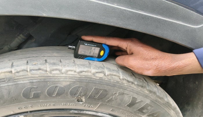 2020 Hyundai VENUE S 1.2, Petrol, Manual, 46,582 km, tyre