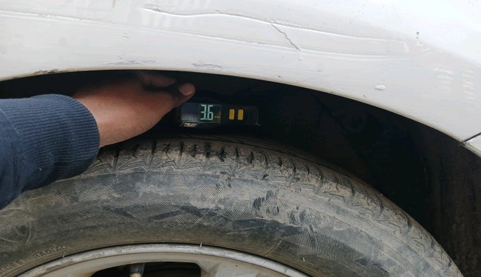 2011 Hyundai i20 SPORTZ 1.2, Petrol, Manual, 94,566 km, tyre