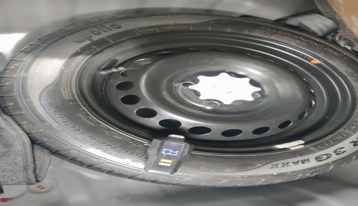 2018 Hyundai Grand i10 ASTA U2 1.2 CRDI, Diesel, Manual, 82,064 km, tyre