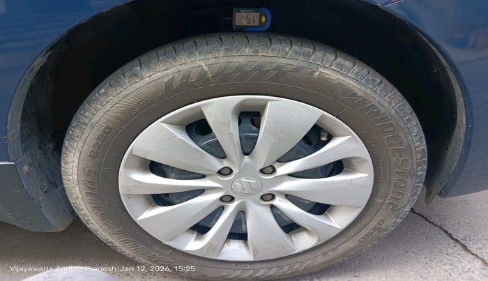 2016 Maruti Baleno DELTA PETROL 1.2, Petrol, Manual, 76,173 km, tyre