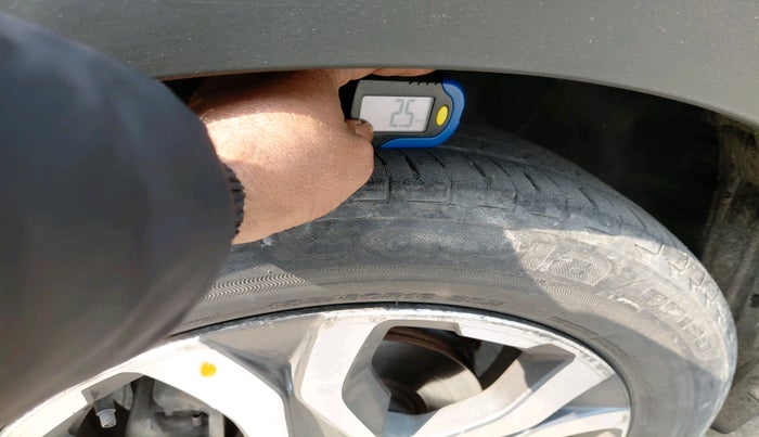 2017 Honda WR-V 1.5L I-DTEC VX MT, Diesel, Manual, 61,044 km, tyre