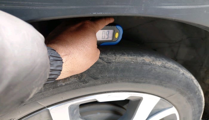 2017 Honda WR-V 1.5L I-DTEC VX MT, Diesel, Manual, 61,044 km, tyre