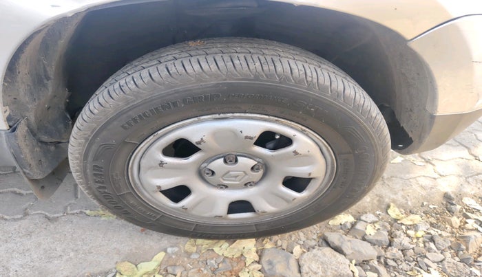 2014 Renault Duster 110 PS RXZ DIESEL, Diesel, Manual, 1,25,223 km, tyre