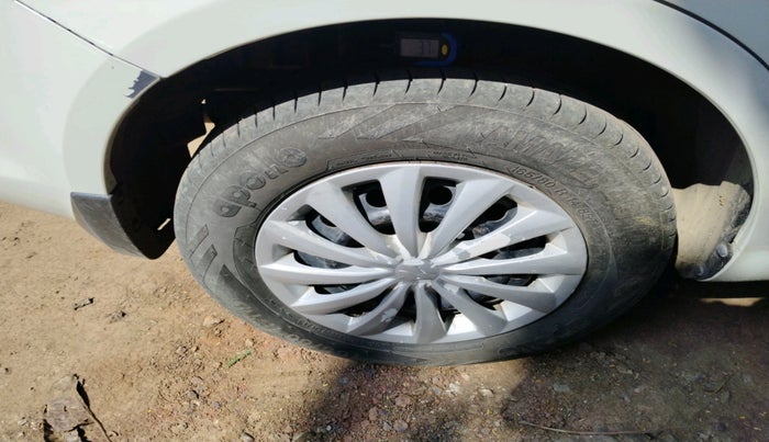 2015 Maruti Swift Dzire VDI, Diesel, Manual, 1,66,994 km, tyre